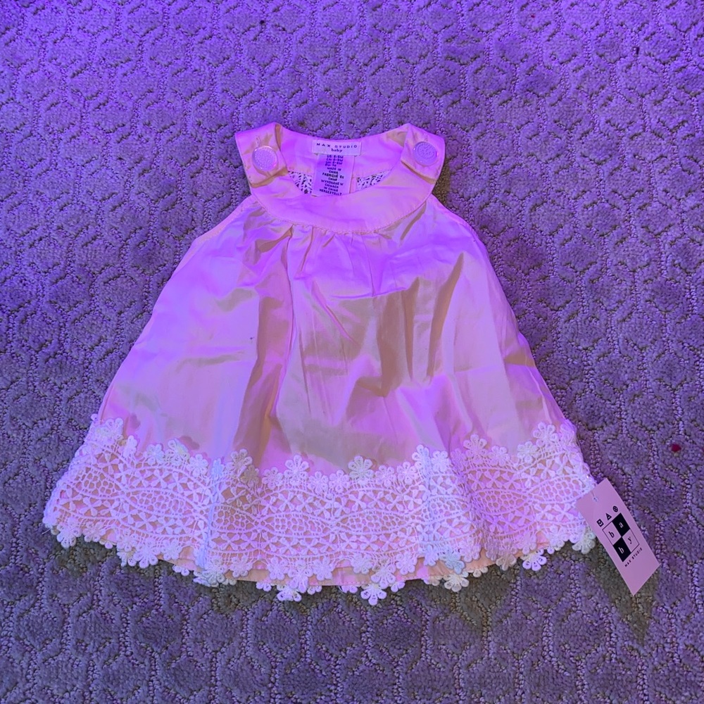 Girls dress